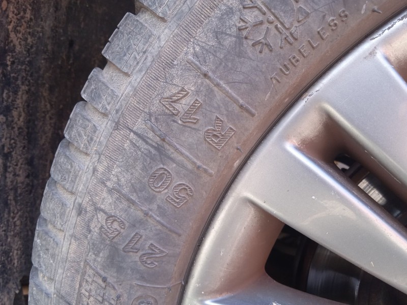 opel astra j sedán del año 2013