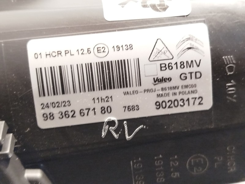 Recambio de faro izquierdo para citroën c3 1.6 blue-hdi fap referencia OEM IAM 9836267180  90203172