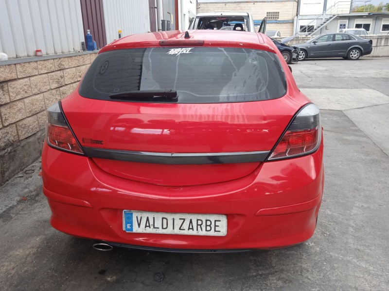 opel astra h gtc (a04) del año 2008