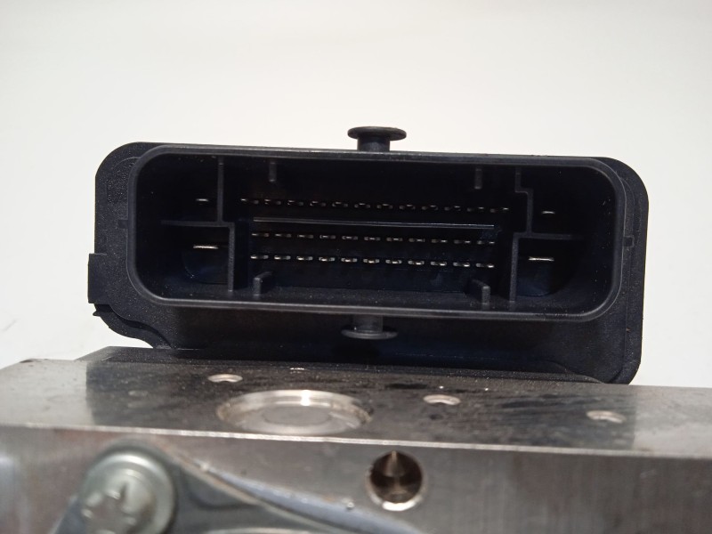 Recambio de abs para renault clio v (b7_) 1.0 lpg (b7mt) referencia OEM IAM 476604638R 2265106627 970176