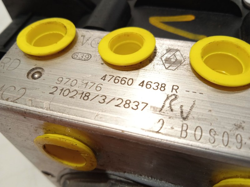 Recambio de abs para renault clio v (b7_) 1.0 lpg (b7mt) referencia OEM IAM 476604638R 2265106627 970176