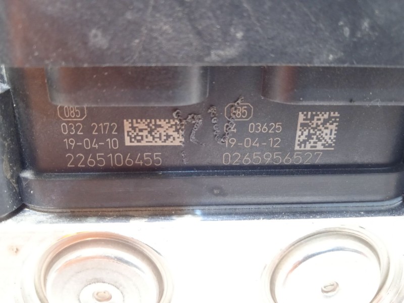 Recambio de abs para renault clio iv zen referencia OEM IAM 476601842R 2265106455 269722