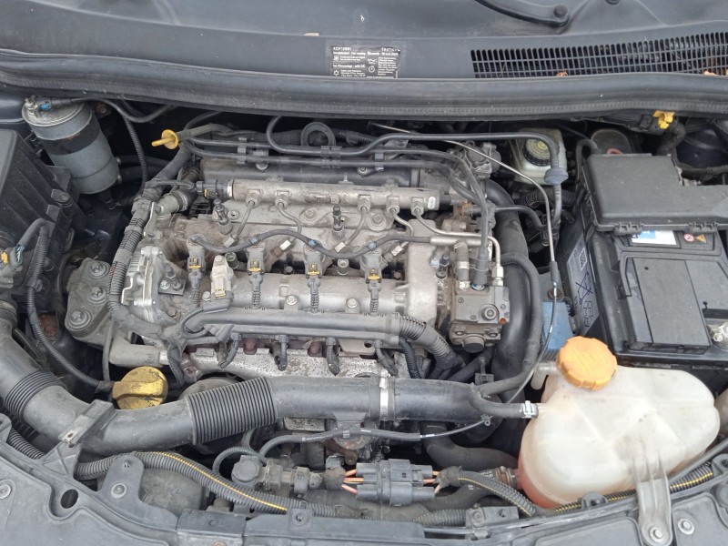 opel corsa d (s07) del año 2009