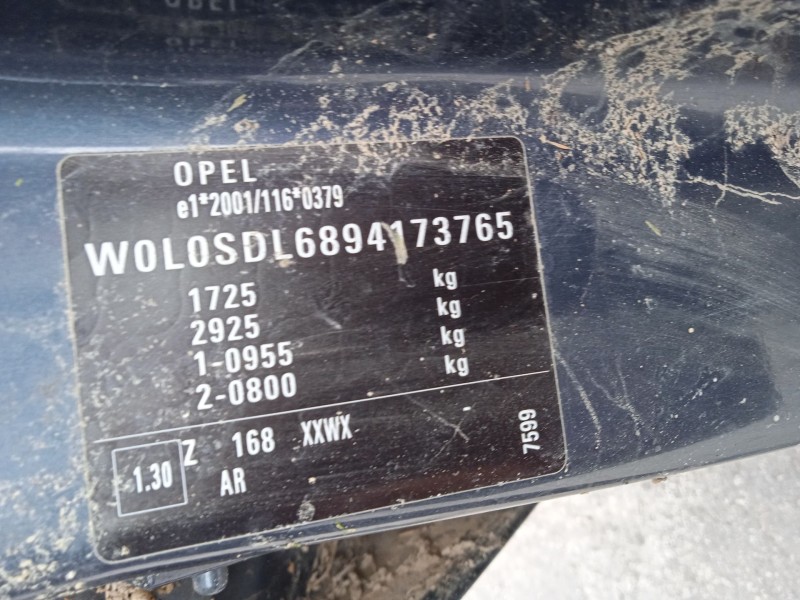 opel corsa d (s07) del año 2009