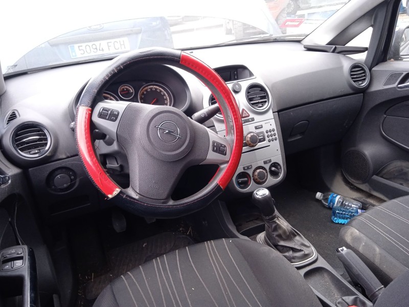 opel corsa d (s07) del año 2009