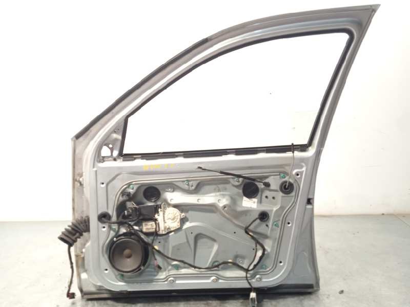 Recambio de puerta delantera derecha para volkswagen bora berlina (1j2) conceptline referencia OEM IAM 1J4831056H  