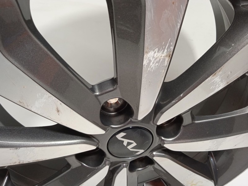 Recambio de llanta para kia stonic (ybcuv) 1.0 tgdi cat referencia OEM IAM 52910H8270  