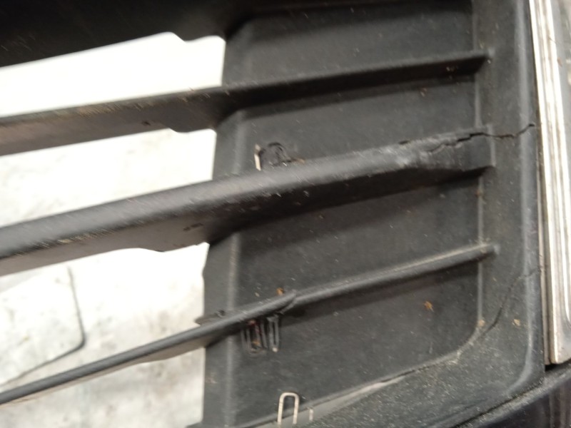 Recambio de paragolpes delantero para mazda 6 sedán (gh) 2.0 mzr-cd (gh14) referencia OEM IAM GS1D50031FBB  