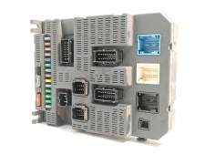 Recambio de caja reles / fusibles para peugeot 207/207+ (wa_, wc_) 1.6 hdi referencia OEM IAM 9663798280  