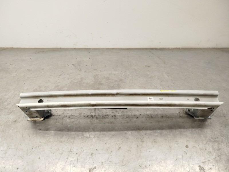 Recambio de refuerzo paragolpes trasero para toyota yaris cross (mxp_) 1.5 (mxpb10) referencia OEM IAM 520230W020  