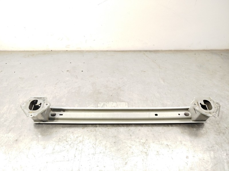 Recambio de refuerzo paragolpes trasero para toyota yaris cross (mxp_) 1.5 (mxpb10) referencia OEM IAM 520230W020  