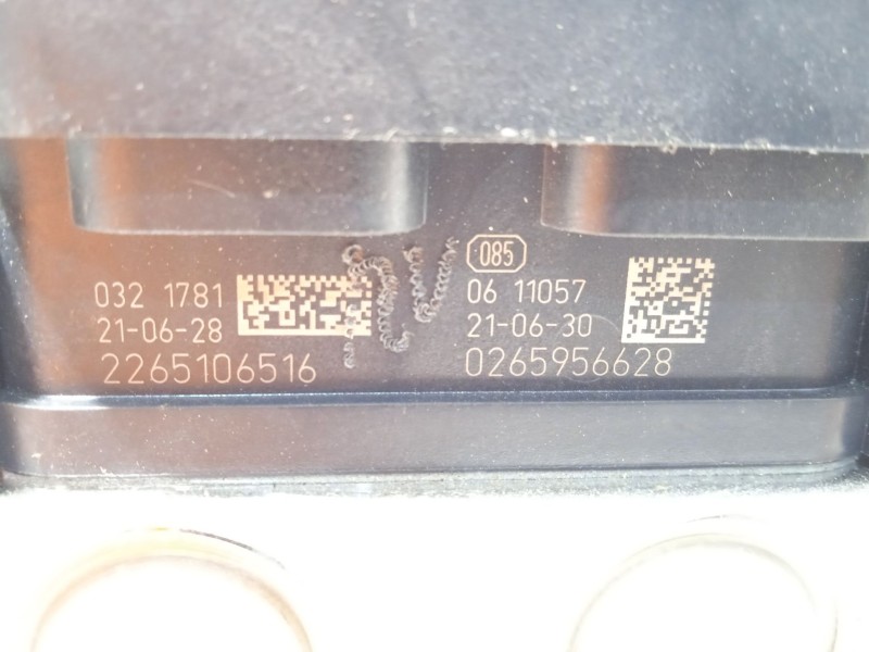 Recambio de abs para dacia duster iii prestige referencia OEM IAM 476606804R 0265956628 269727