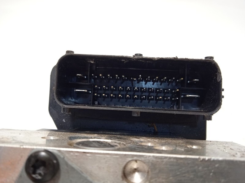 Recambio de abs para kia carens ( ) drive referencia OEM IAM 58910A4610 BE6003Q901 60BH6013Q901