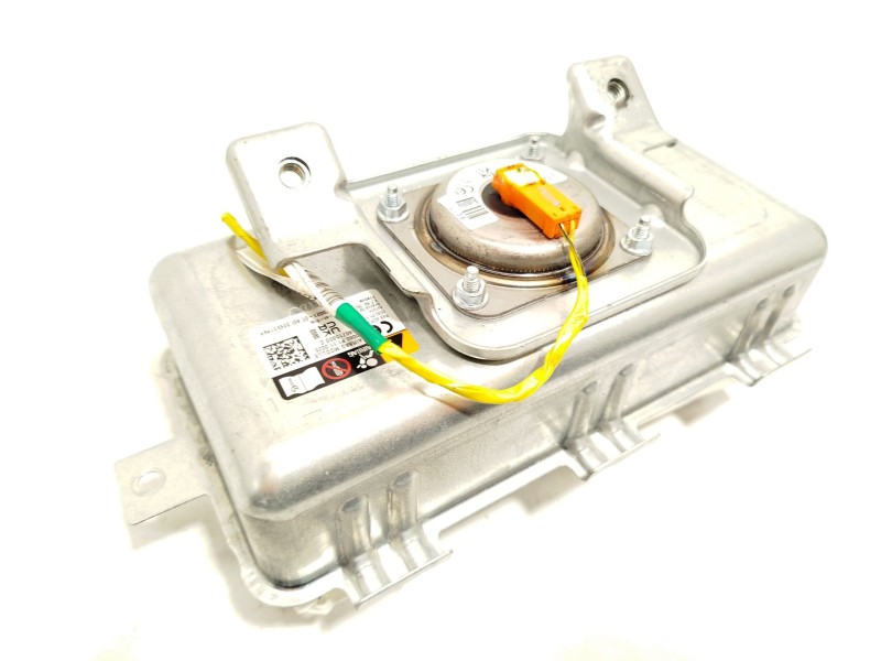 Recambio de airbag delantero derecho para toyota yaris cross (mxp_) 1.5 (mxpb10) referencia OEM IAM 73960K0021  