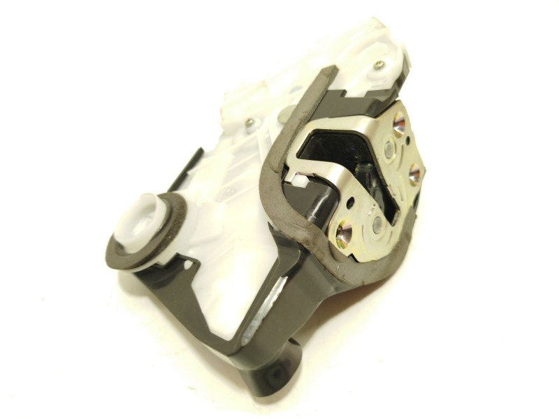 Recambio de cerradura puerta delantera izquierda para toyota yaris cross (mxp_) 1.5 (mxpb10) referencia OEM IAM 69040K0040  