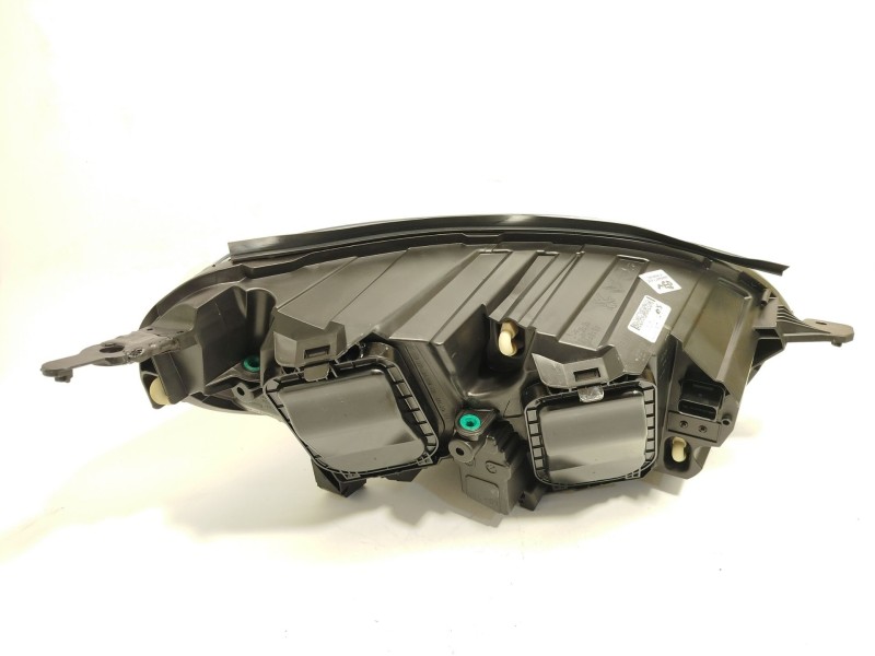 Recambio de faro izquierdo para peugeot expert combi standard referencia OEM IAM 9808572680  