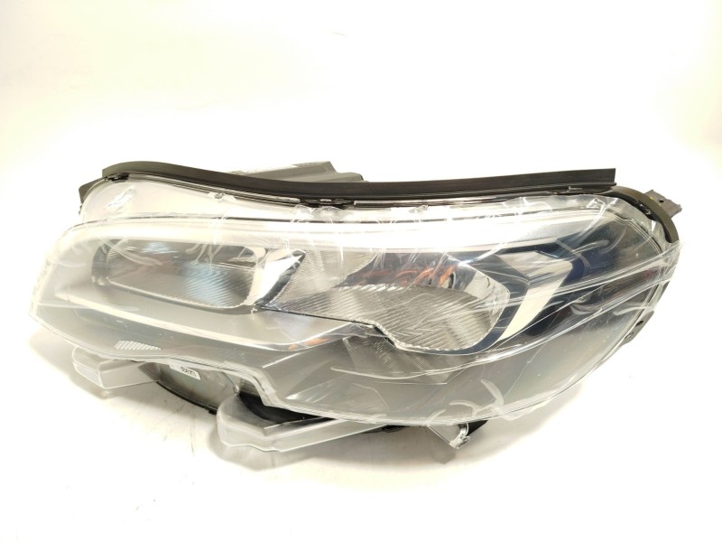 Recambio de faro izquierdo para peugeot expert combi standard referencia OEM IAM 9808572680  