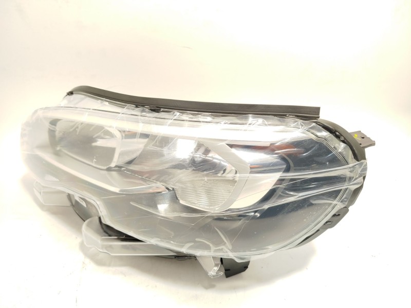 Recambio de faro izquierdo para peugeot expert combi standard referencia OEM IAM 9808572680  