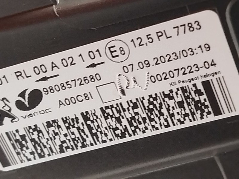 Recambio de faro izquierdo para peugeot expert combi standard referencia OEM IAM 9808572680  