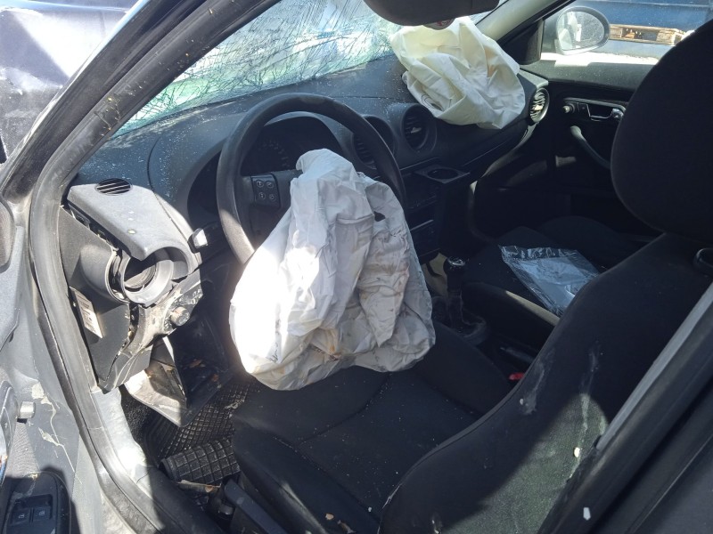 seat ibiza iii (6l1) del año 2002