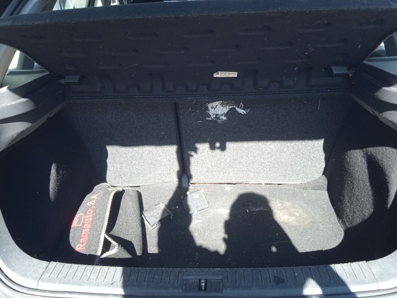 seat ibiza iii (6l1) del año 2002