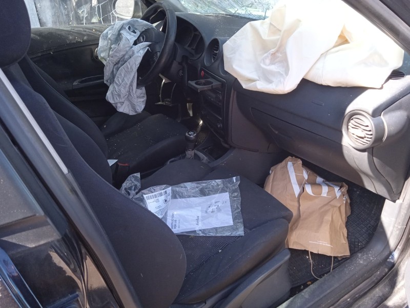 seat ibiza iii (6l1) del año 2002