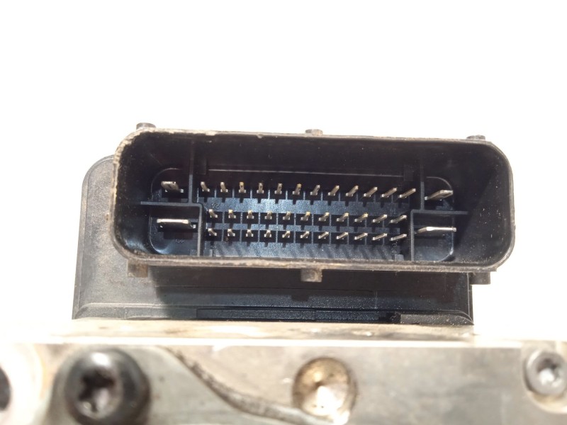 Recambio de abs para ssangyong xlv suv e-xgi 160 referencia OEM IAM 4892035000 BE6003P800 BH6013P800