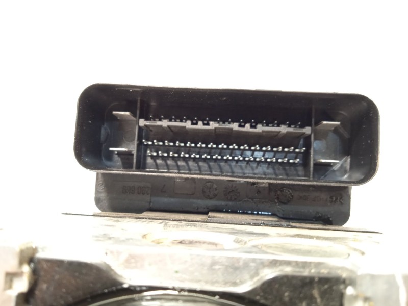 Recambio de abs para volvo xc60 momentum 2wd referencia OEM IAM P31423348 28526258303 10021210034