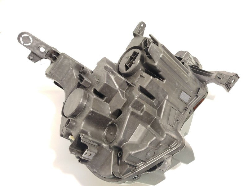 Recambio de faro izquierdo para citroën c4 iii 1.2 referencia OEM IAM 9830649480  73374697