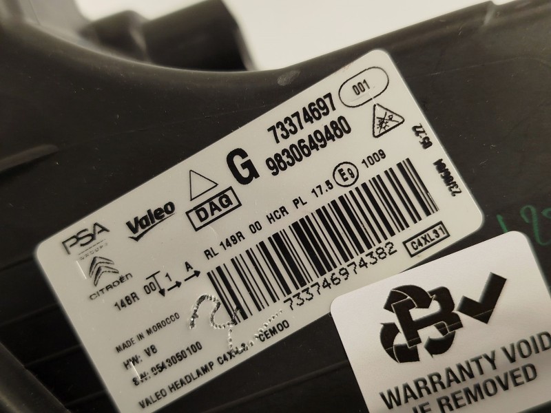 Recambio de faro izquierdo para citroën c4 iii 1.2 referencia OEM IAM 9830649480  73374697