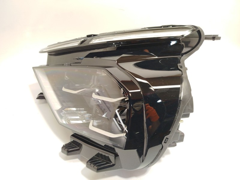 Recambio de faro izquierdo para citroën c4 iii 1.2 referencia OEM IAM 9830649480  73374697