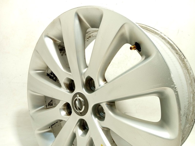 Recambio de llanta para opel astra j (p10) 1.7 cdti (68) referencia OEM IAM 13276347  