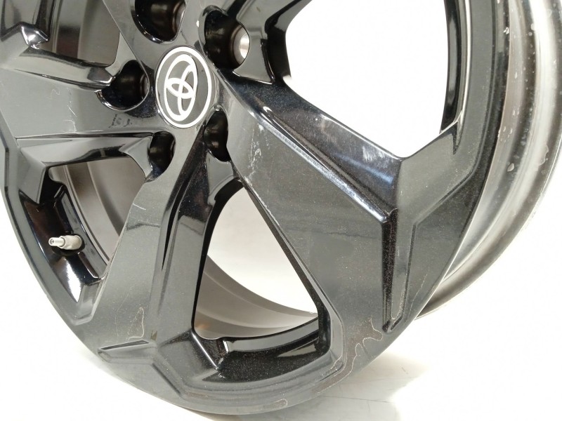 Recambio de llanta para toyota rav 4 v (_a5_, _h5_) 2.5 hybrid awd (axah54) referencia OEM IAM 4261142790  