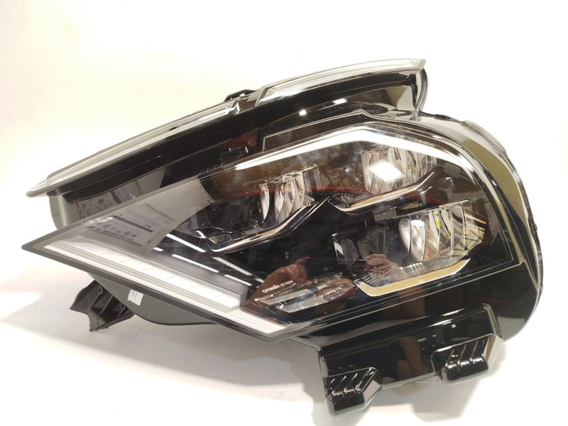Recambio de faro izquierdo para citroën c4 iii 1.2 referencia OEM IAM 9830649480  73374697