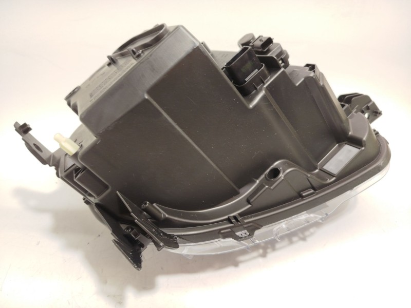 Recambio de faro izquierdo para citroën c3 1.6 blue-hdi fap referencia OEM IAM 9836267180  90203172