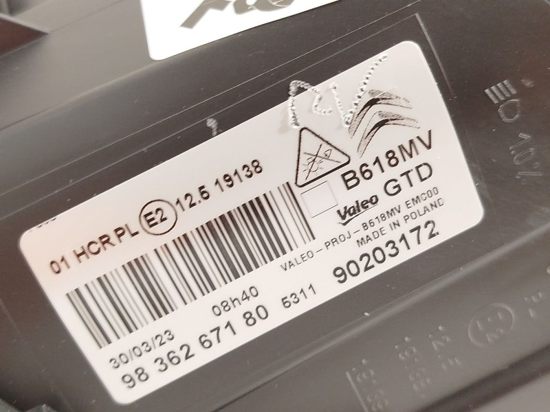 Recambio de faro izquierdo para citroën c3 1.6 blue-hdi fap referencia OEM IAM 9836267180  90203172