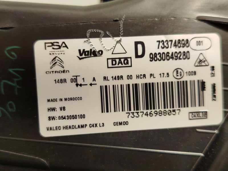 Recambio de faro derecho para citroën c4 iii 1.2 referencia OEM IAM 9830649280  73374698