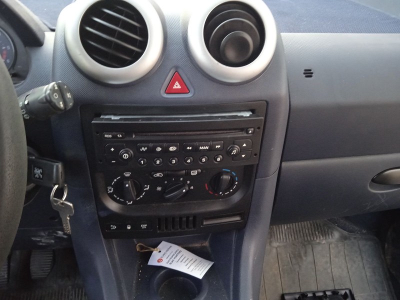 peugeot 1007 (km_) del año 2005