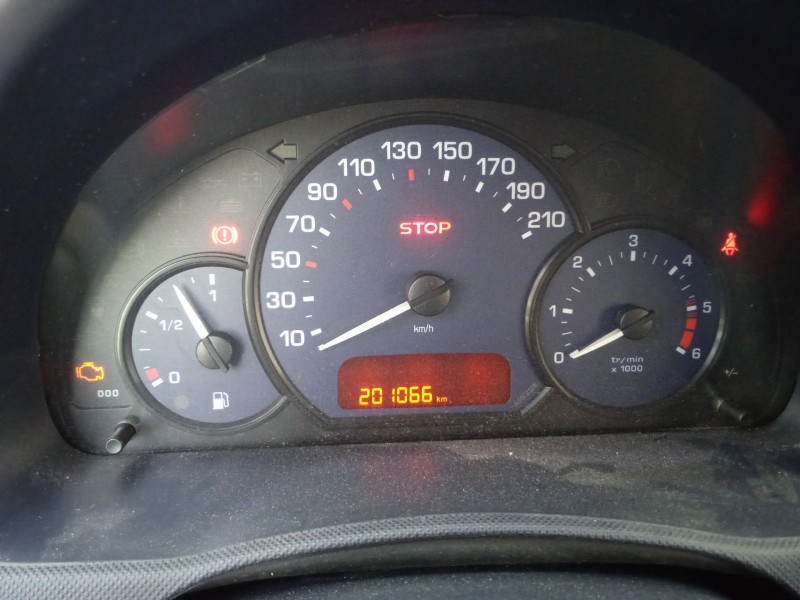 peugeot 1007 (km_) del año 2005