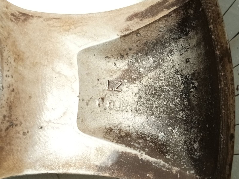 Recambio de llanta para kia cee´d sw (ed) 1.6 crdi 90 referencia OEM IAM 529101H235  