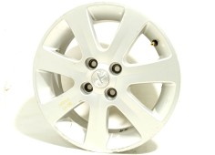 Recambio de llanta para peugeot ion electric referencia OEM IAM 1613230580 4250C006 