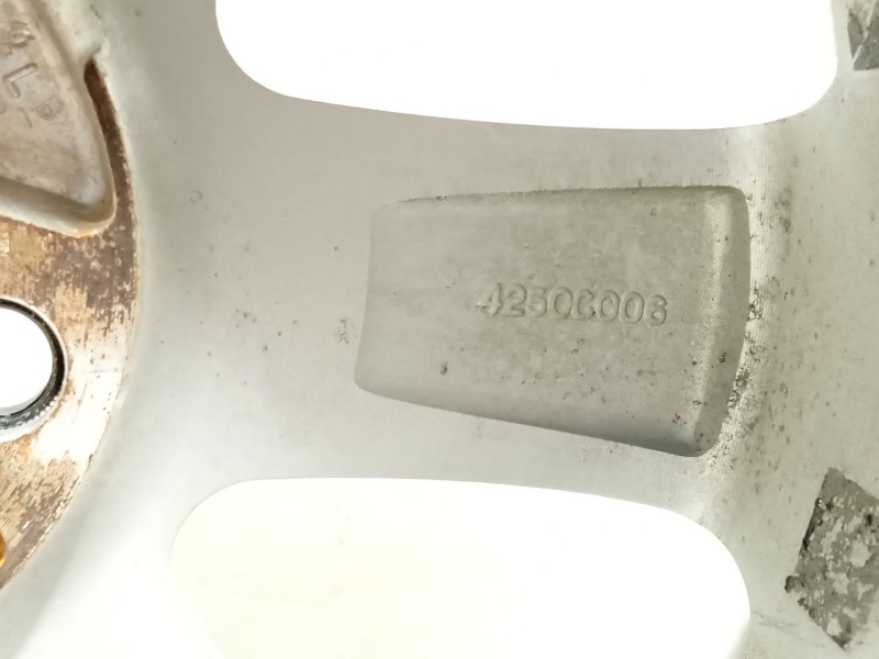 Recambio de llanta para peugeot ion electric referencia OEM IAM 1613230580 4250C006 