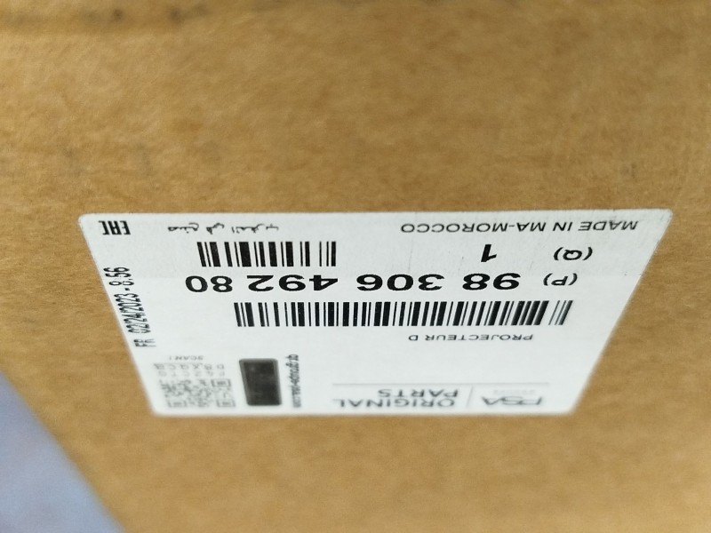 Recambio de faro derecho para citroën c4 iii 1.2 referencia OEM IAM 9830649280  73374698