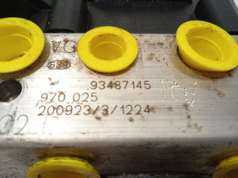 Recambio de abs para citroën c3 feel referencia OEM IAM 93487145 2265106455 970025
