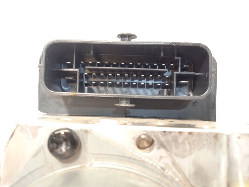 Recambio de abs para hyundai i30 fastback n performance referencia OEM IAM 58920S0050 6158943100 S058922500