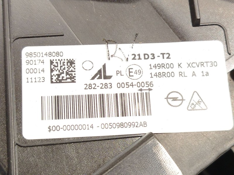 Recambio de faro derecho para opel grandland / grandland x (a18, p1uo) 1.2 (75) referencia OEM IAM 9850148080  