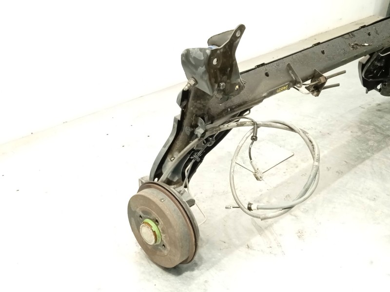 Recambio de puente trasero para dacia logan ii 1.5 dci referencia OEM IAM 555016394R  