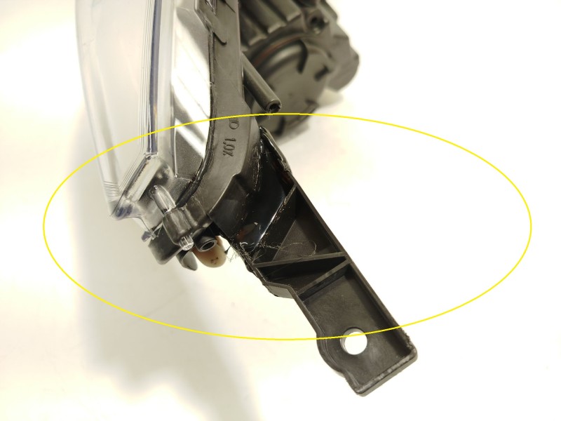 Recambio de faro izquierdo para opel meriva b van (s10) 1.6 cdti (75) referencia OEM IAM 13286612  