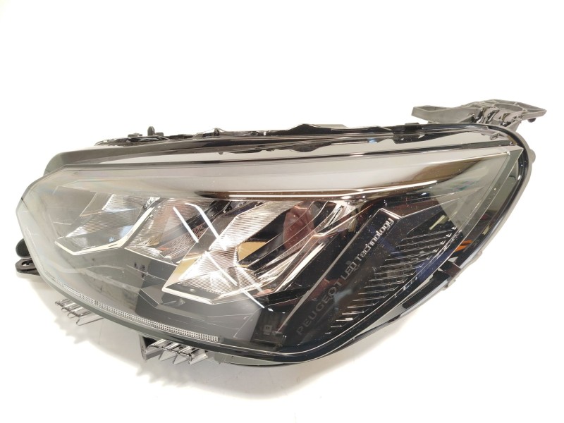 Recambio de faro izquierdo para peugeot 208 (p2) allure referencia OEM IAM 9833036380  90200113