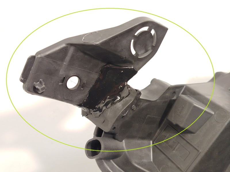 Recambio de faro izquierdo para peugeot 208 (p2) allure referencia OEM IAM 9833036380  90200113